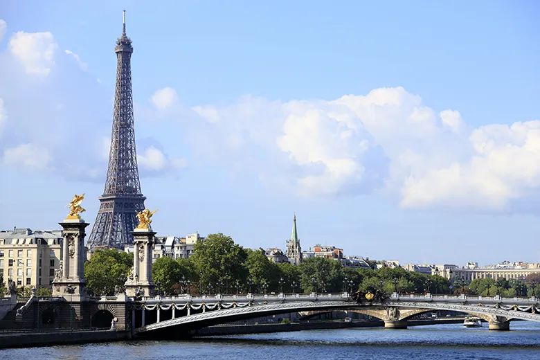 Paris: Descubra os Principais Pontos Turísticos