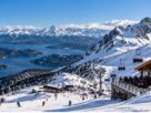 Cerro Catedral em Bariloche com pistas de esqui, meios de elevação e montanhas nevadas