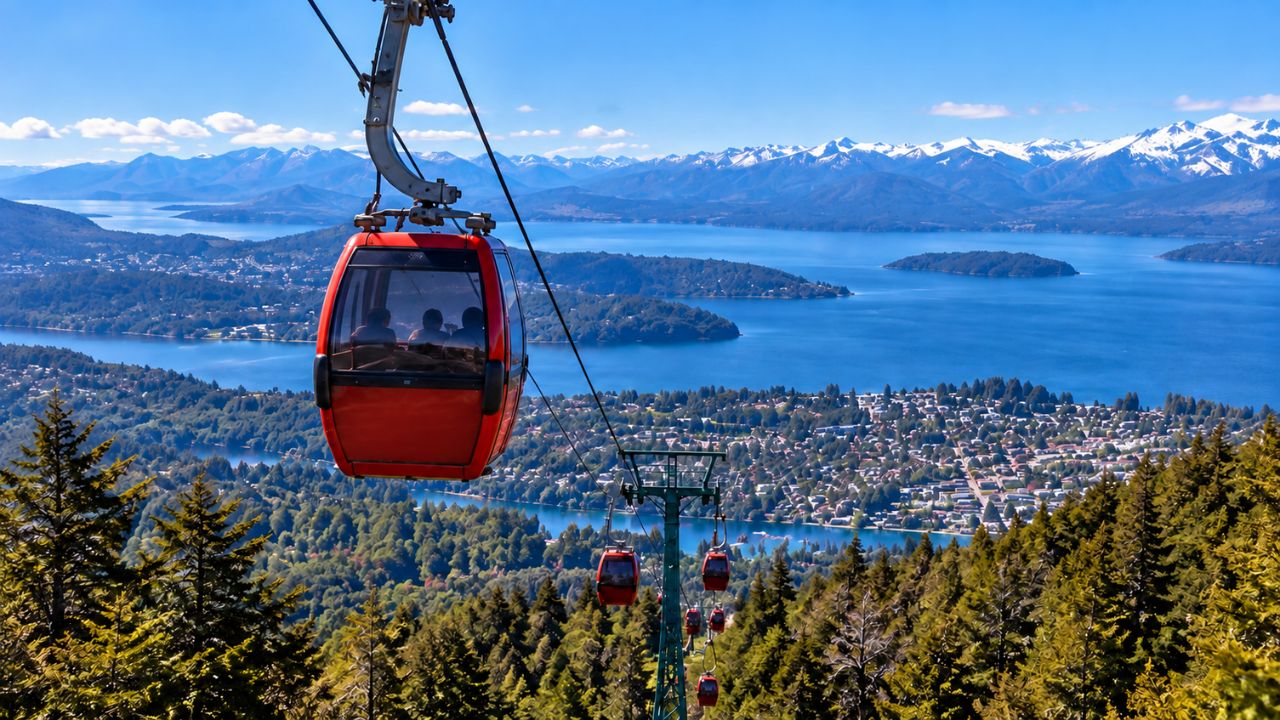 Cerro Otto em Bariloche com teleférico, Lago Nahuel Huapi e montanhas da Patagônia